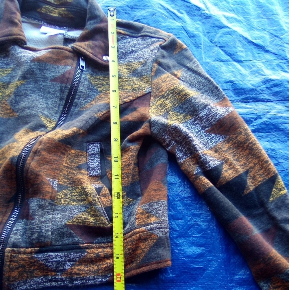 Lularoe Presley Jacket - Picture 6 of 8